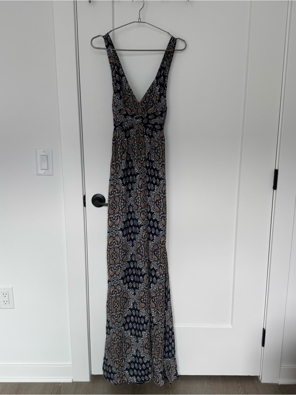 L'AGENCE Paisley Silk Maxi Dress XS Navy Boho Crossback Gown Early Archive Y2K